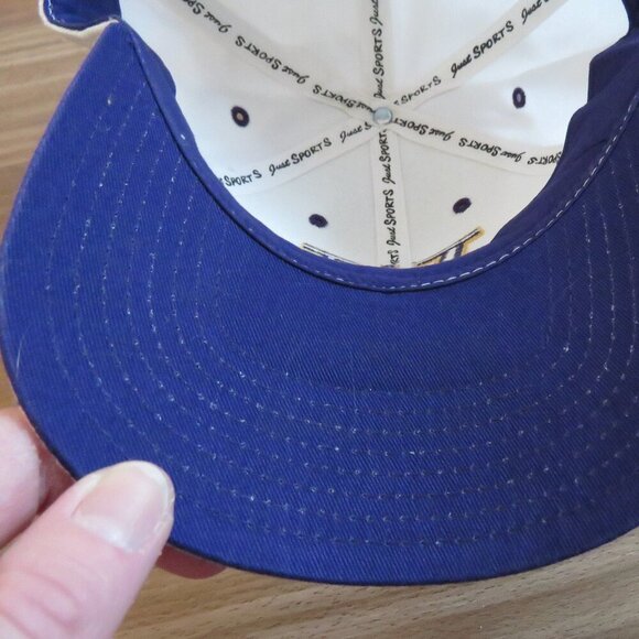 COLOSSEUM JUST SPORTS Washington Huskies Wool Blend Fitted Cap *Player Signed* - Picture 7 of 9